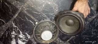 Altavoces  de la puertas del coche  astra