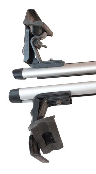 Barras portaequipaje coche plateadas