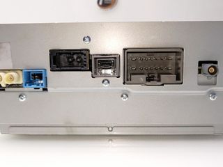 SISTEMA AUDIO / RADIO CD VOLVO V60 FAMILIAR