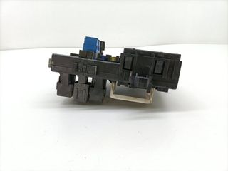 CAJA RELES / FUSIBLES NISSAN TERRANO/TERRANO.II (R20)