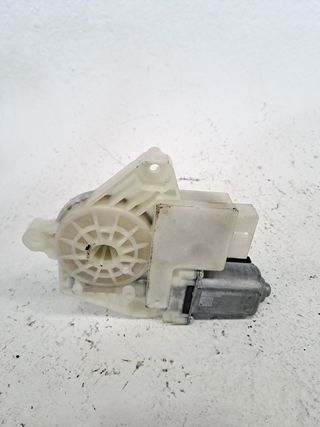 MOTOR ELEVALUNAS TRASERO DERECHO VOLKSWAGEN PASSAT B7 VARIAN