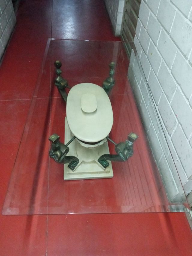 Mesa centro estilo griego - beige/dorado