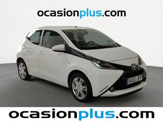 Toyota Aygo 1.0 VVT-i x-play business 51 kW (69 CV)