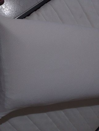 Almohada Pikolin - Blanca Viscoelástica  largo 135