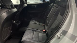 VOLVO V60 2.0 B4 P CORE AUTO 197 5P
