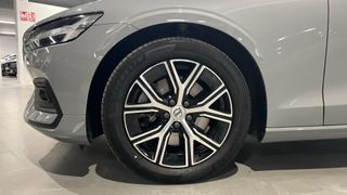 VOLVO V60 2.0 B4 P CORE AUTO 197 5P