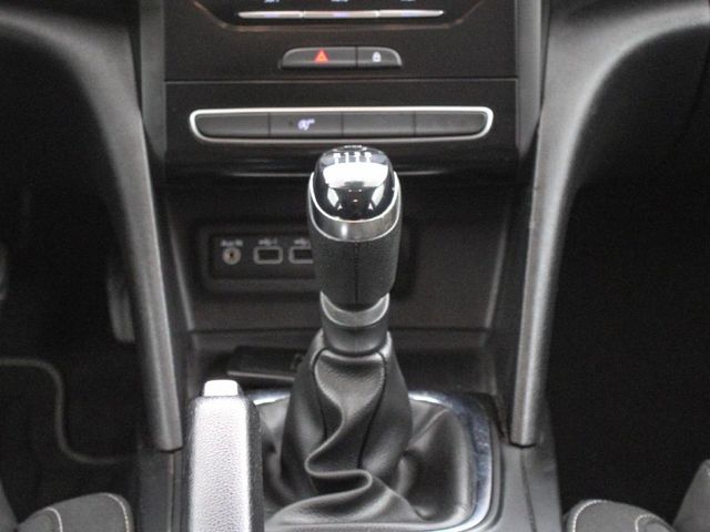 RENAULT MEGANE 1.5 BLUE DCI 85KW 115 5P