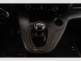 Peugeot Partner Pro Standard 600kg BlueHDi 73kW