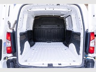 Peugeot Partner Pro Standard 600kg BlueHDi 73kW