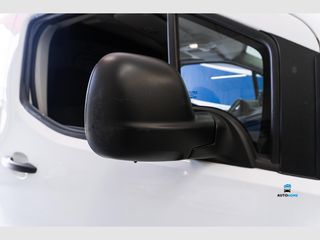 Peugeot Partner Pro Standard 600kg BlueHDi 73kW