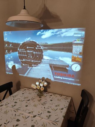 Proyector Acer X112 DLP – Buen estado