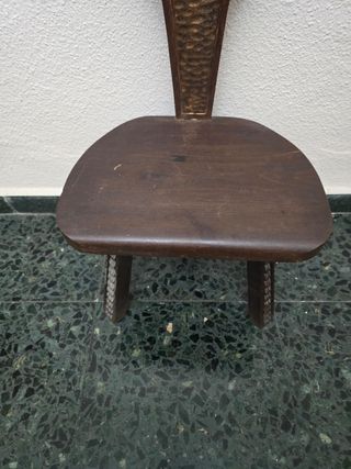 Silla Castellana Antigua de Madera