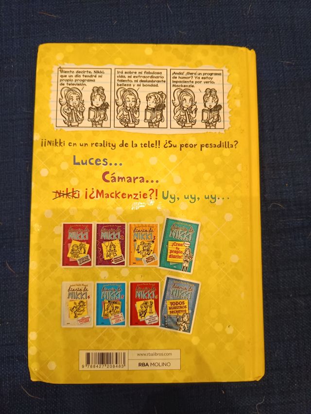 Diario de Nikki 7 - Una famosa con poco estilo:...