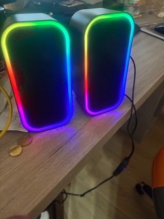 Altavoces PC - 15W - negros RGB