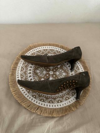 Tacones de ante Tod's