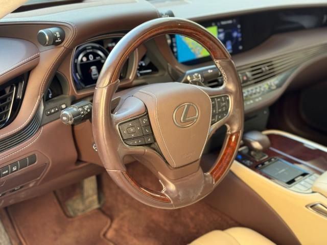 LEXUS LS 