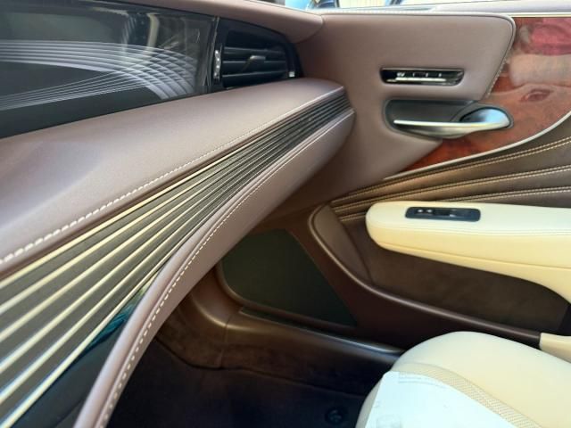 LEXUS LS 