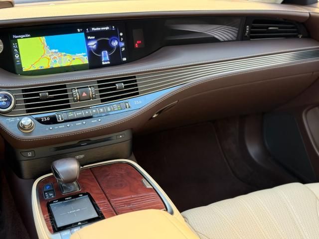 LEXUS LS 