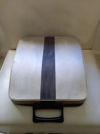 Máquina escribir Olivetti Lettera DL
