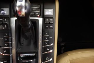 Porsche Macan 252cv