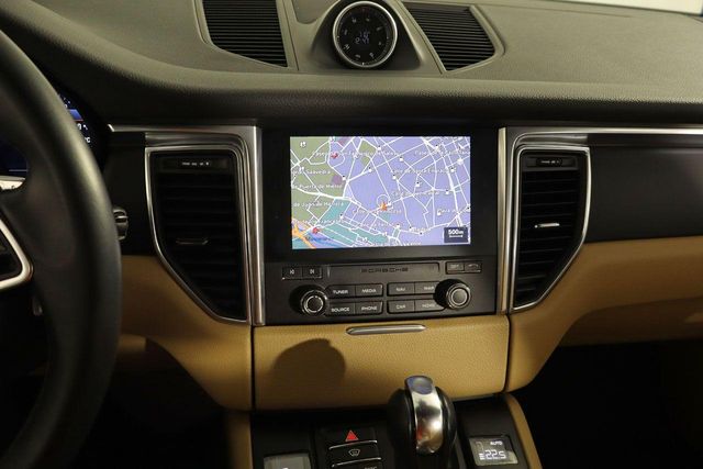 Porsche Macan 252cv