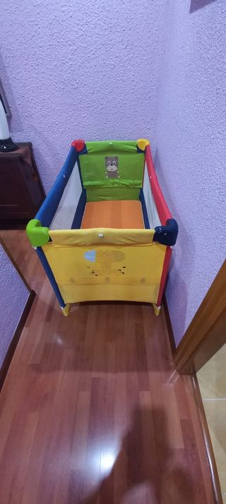 Cuna viaje bebé y colchon 