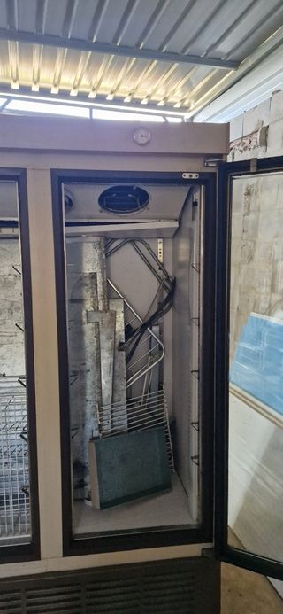 Vitrina Arevalo - Expositor 2 puertas