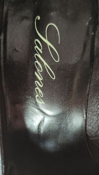 Zapatos tacón marrones (REGALO)