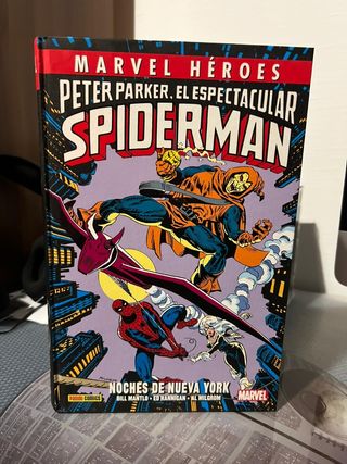 Marvel heroes spiderman noches de New York difícil
