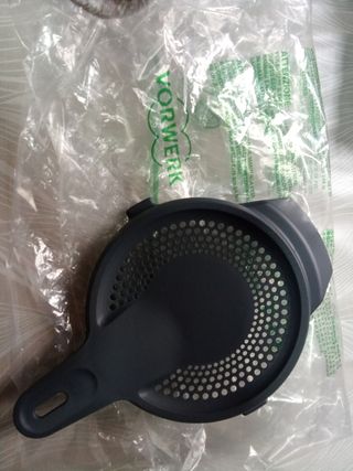Tapa anti salpicaduras TM6 Vorwerk. NUEVA