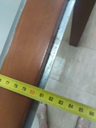 Mesa de comedor madera-cristal y 4 sillas