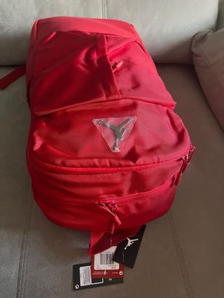 Mochila Nike Air Jordan roja