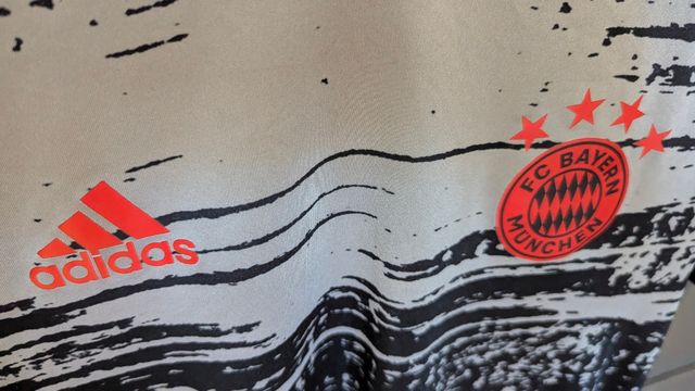 Camiseta Bayern Munich entrenamiento Original