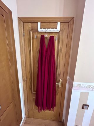 Vestido largo burdeos evento