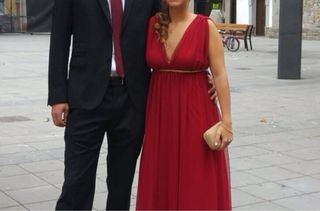 Vestido largo burdeos evento