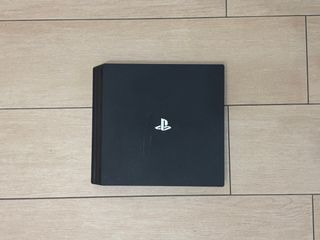 PS4 Pro (PlayStation 4 Pro) 1TB