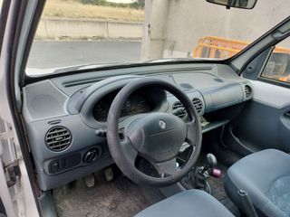 25030 DESPIECE RENAULT KANGOO 1.9 D