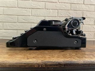 Macchina dascrivere Continental 1930 con custodia 