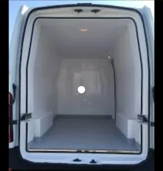 Alquiler furgoneta Grande desde 18€ verdescripción