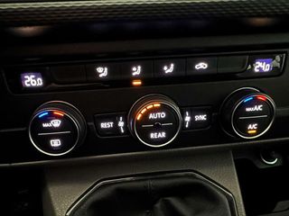 Volkswagen Caravelle 2.0 TDI 110CV Origin 9 Plazas