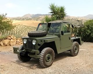 Land Rover Defender 1980