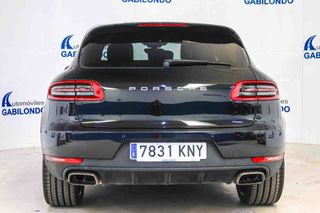 Porsche Macan -