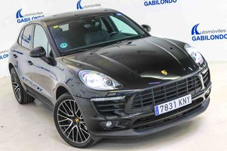 Porsche Macan -