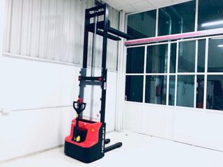 Apilador eléctrico Noblelift