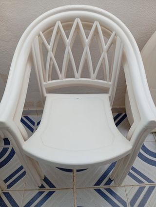 Mesa jardín blanca 6 sillas plástico