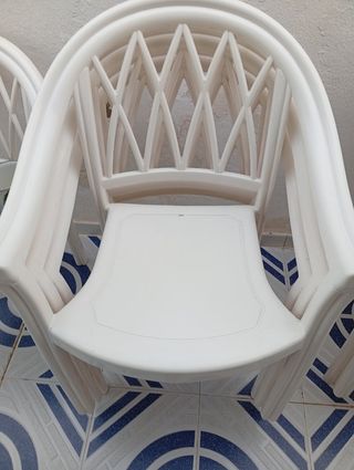 Mesa jardín blanca 6 sillas plástico
