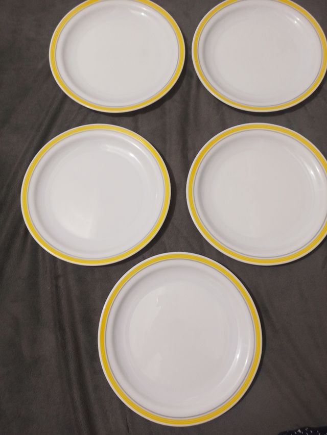 5 Platos Arcopal Vintage Blancos Amarillos