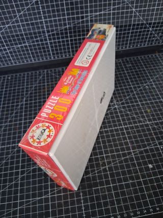 Puzzle Estrella Damm 300 peças