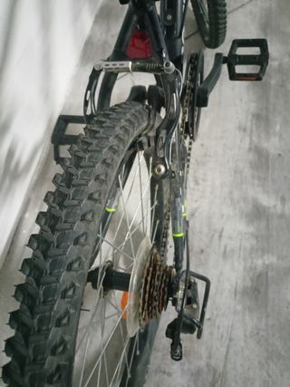 Bicicleta niño MTB Rock Rider ST-500 20 pulgadas 