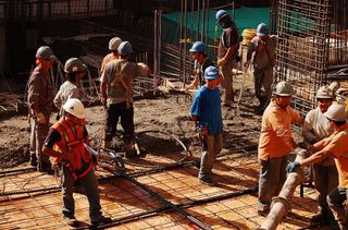 Se necesita personal para la construcción.